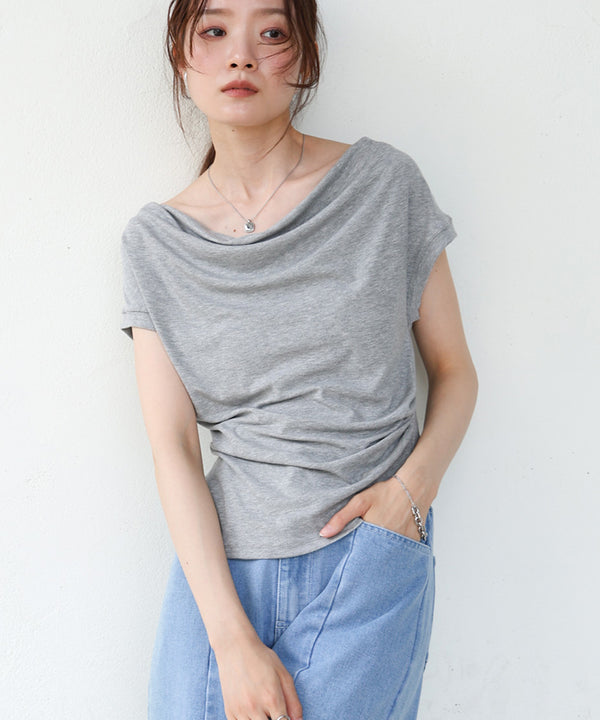 ドレープコンパクトトップス