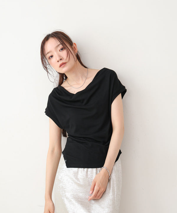 ドレープコンパクトトップス