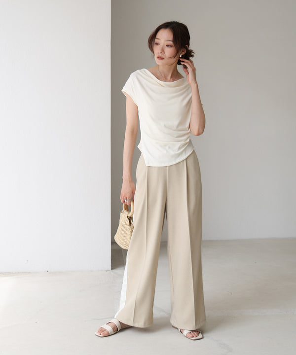 ドレープコンパクトトップス