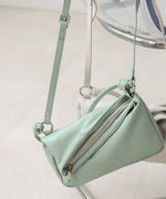 ＺＩＰデザイン２ＷＡＹショルダーバッグ