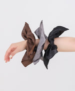 ボリュームリボン合皮スクエアシュシュ