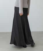 【選べるサイズ展開】サテンナロースカート