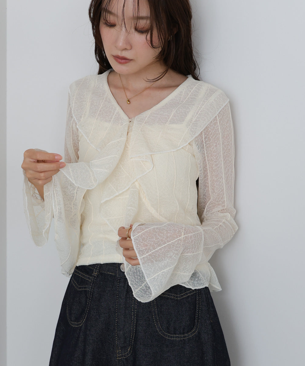 シアーフリルブラウス