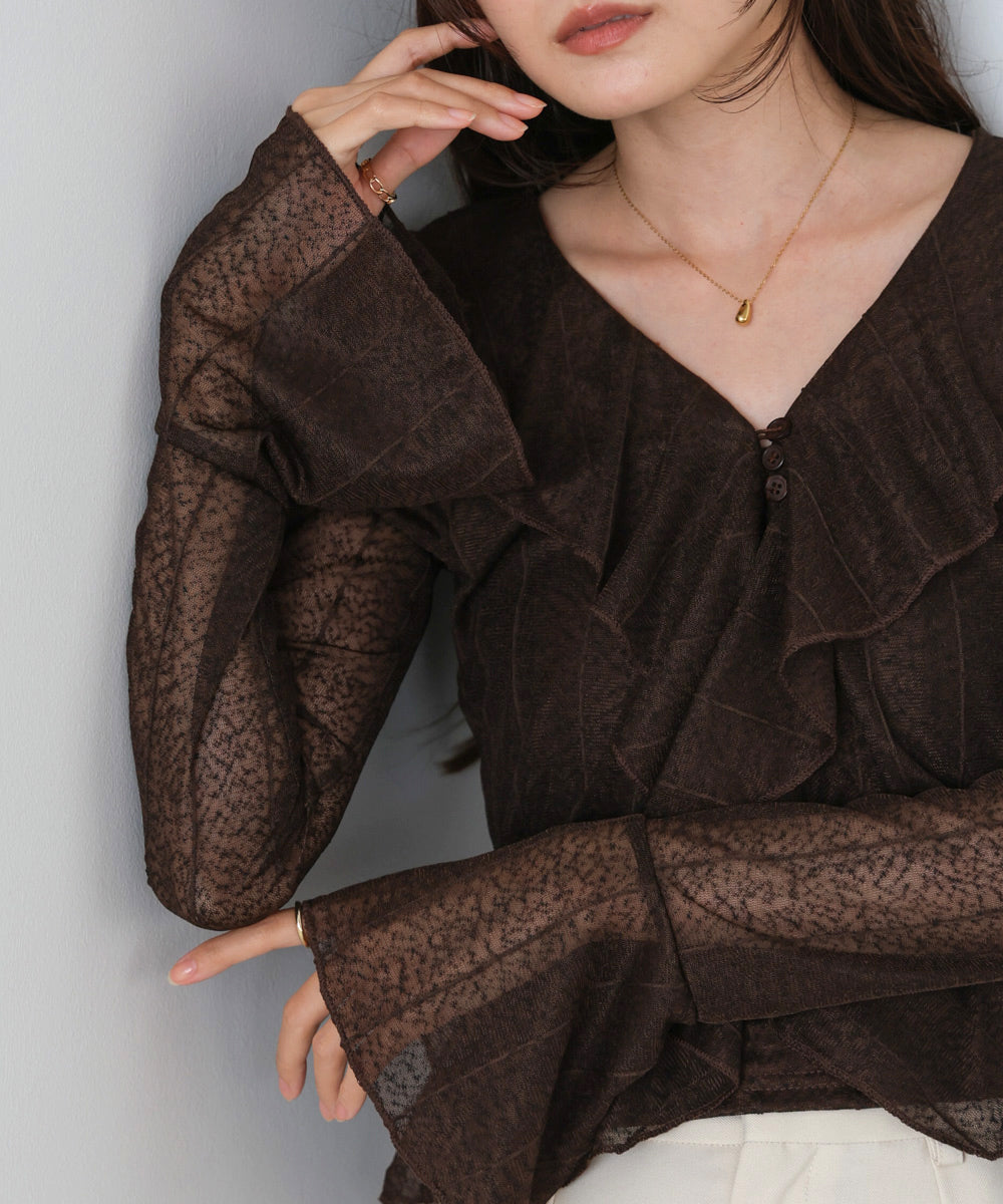 シアーフリルブラウス