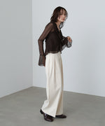 シアーフリルブラウス