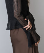 シアーフリルブラウス