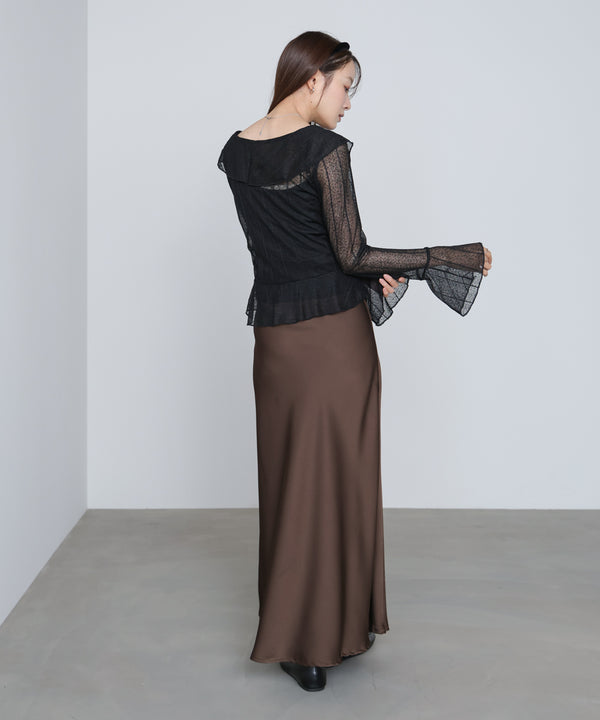 シアーフリルブラウス