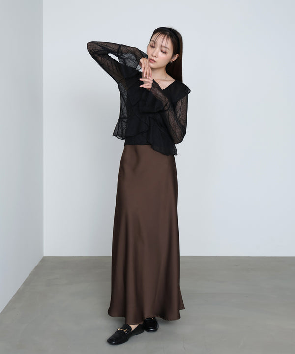 シアーフリルブラウス