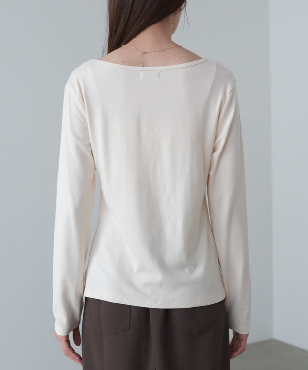 センターシャーリングカットソー