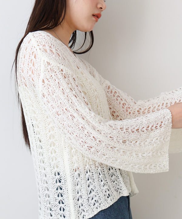 フラワーレース透かし編みトップス