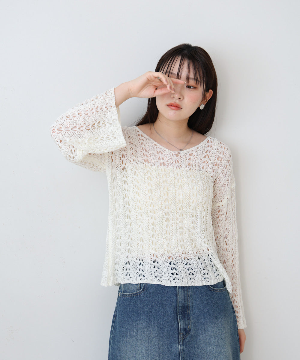 フラワーレース透かし編みトップス