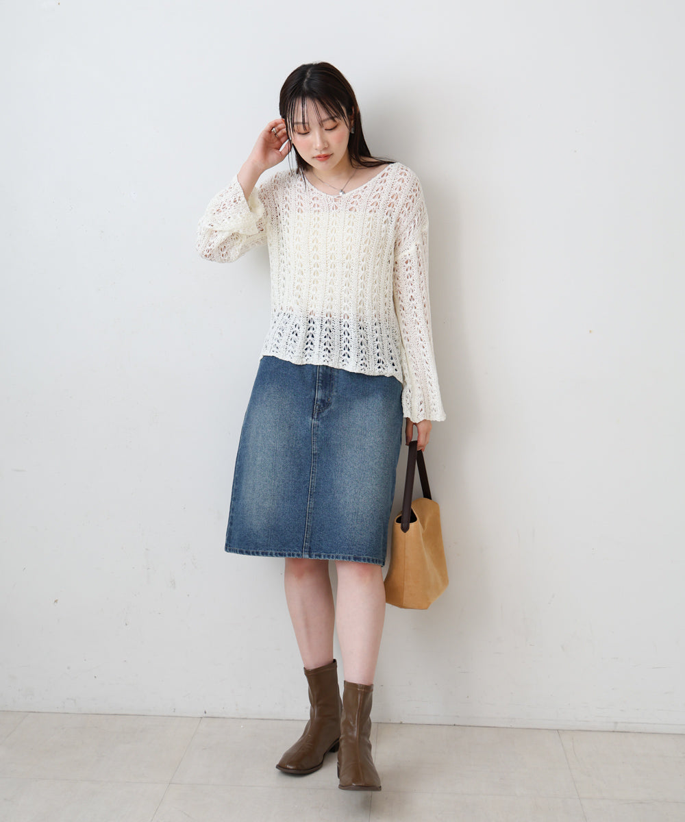 フラワーレース透かし編みトップス