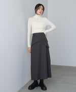 レイヤードデザインＩラインスカート