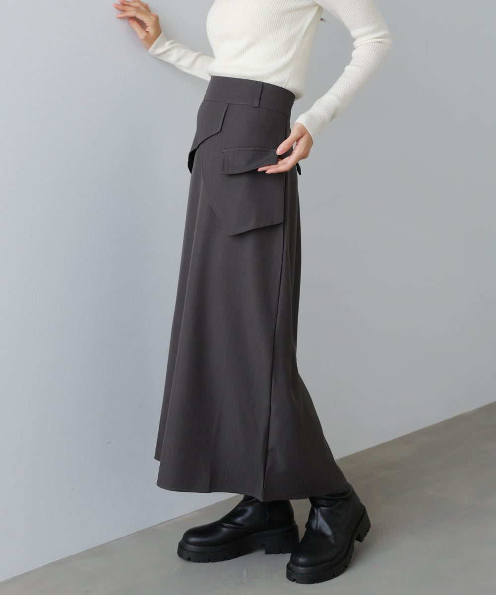 レイヤードデザインＩラインスカート