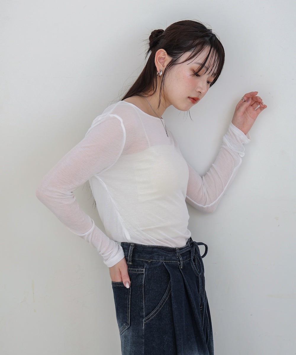 バックドレープデザイントップス