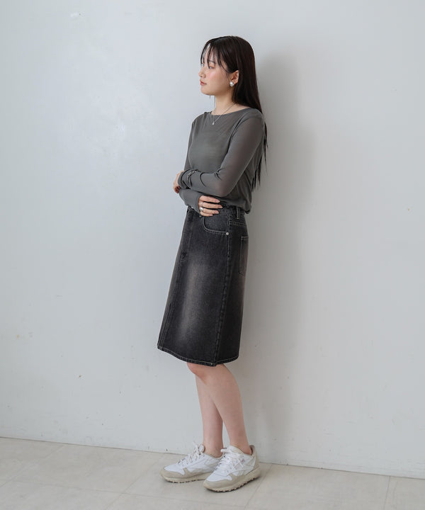 バックドレープデザイントップス