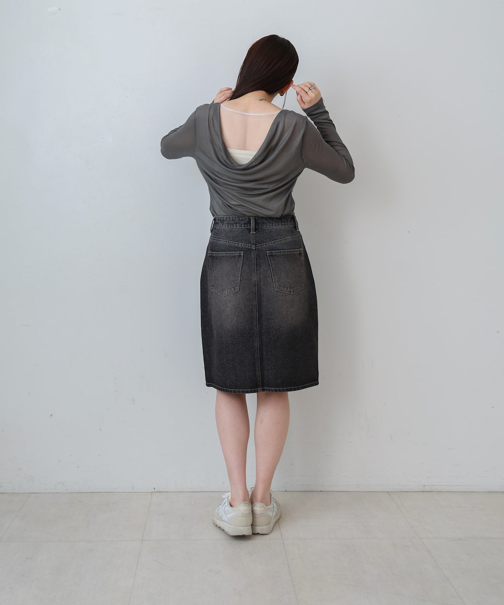 バックドレープデザイントップス