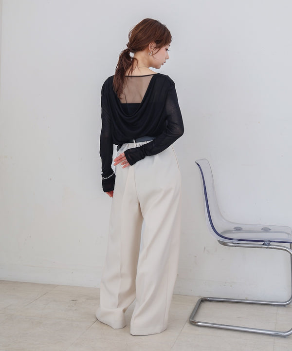 バックドレープデザイントップス