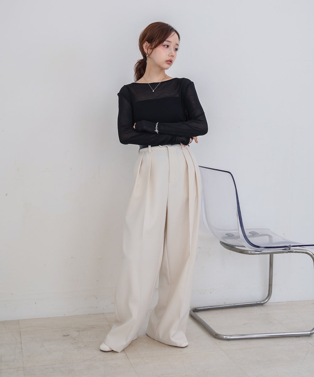 バックドレープデザイントップス