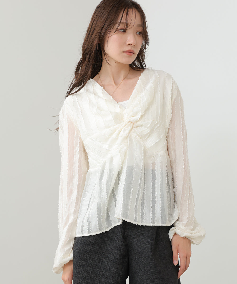 フロントねじりシャギーブラウス【入卒にもおすすめ】