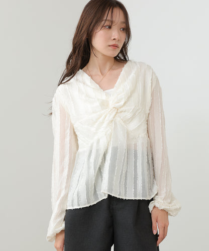 フロントねじりシャギーブラウス【入卒にもおすすめ】