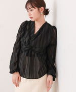 フロントねじりシャギーブラウス