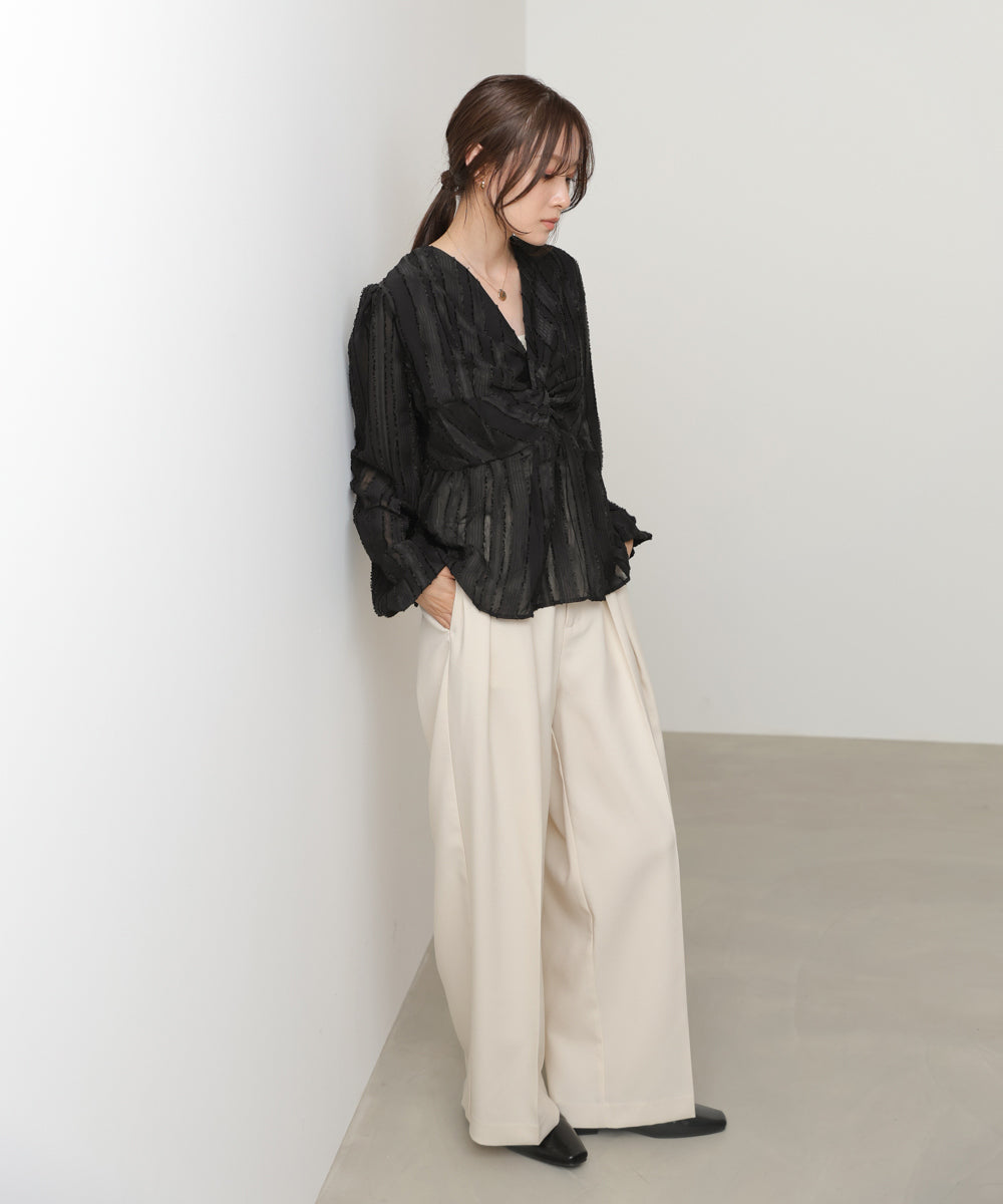 フロントねじりシャギーブラウス【入卒にもおすすめ】