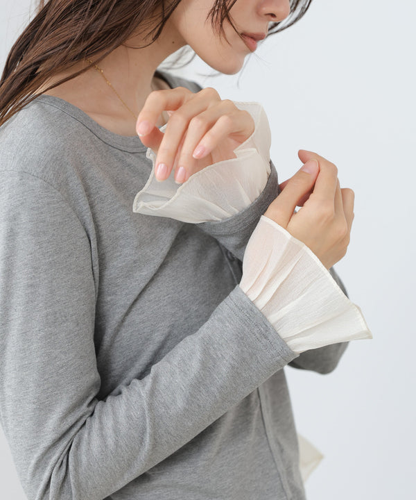 【2026SS】裾フリルヘンリーネックカットソー