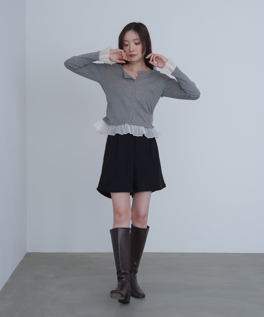 裾フリルヘンリーネックカットソー