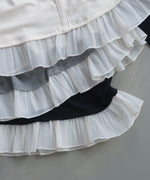 裾フリルヘンリーネックカットソー