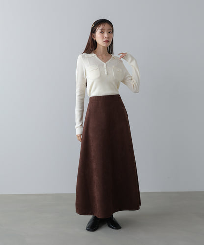 くるみボタンポロニット