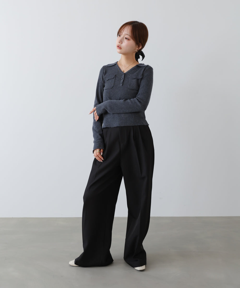 くるみボタンポロニット