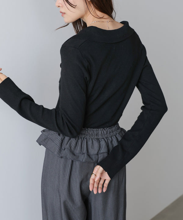 くるみボタンポロニット