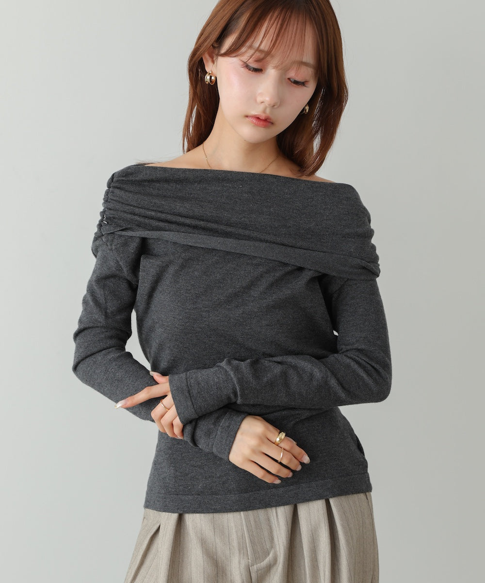 オフショルウエストマークトップス