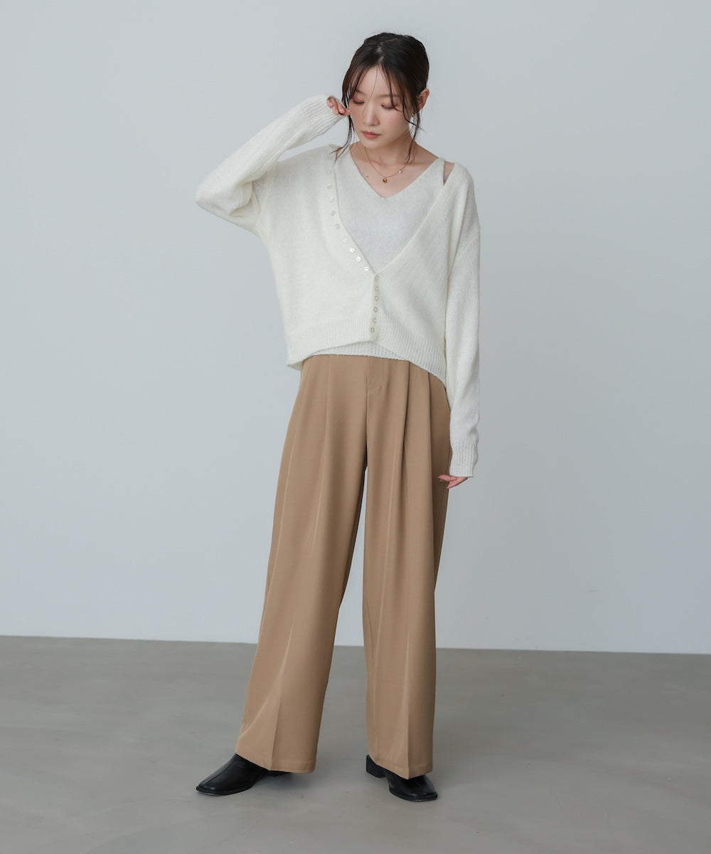 ツータックパンツ