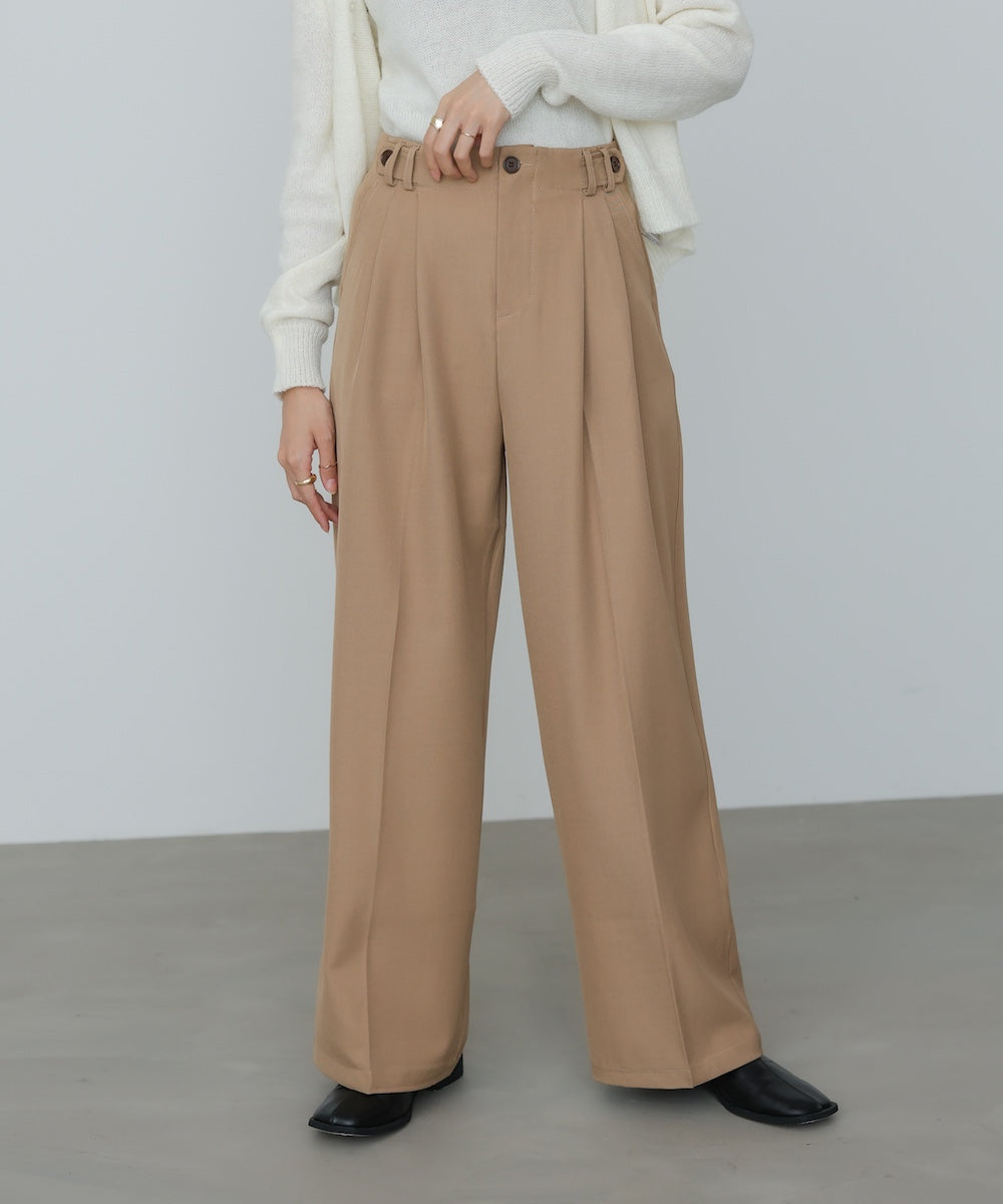 ツータックパンツ