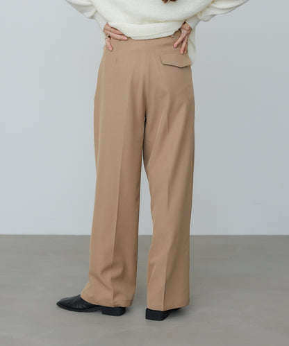 ツータックパンツ