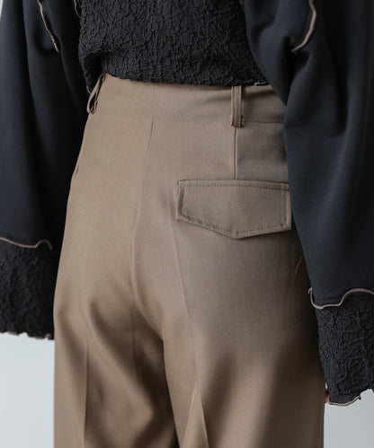 ツータックパンツ