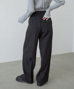 ツータックパンツ