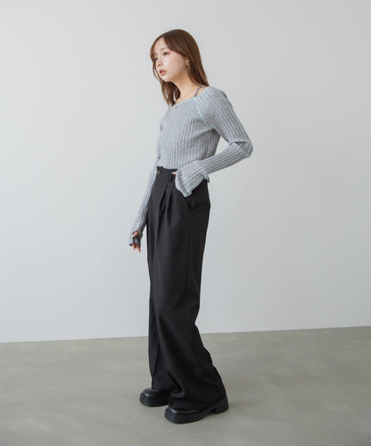 ツータックパンツ