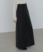 フェイクスエードスカート