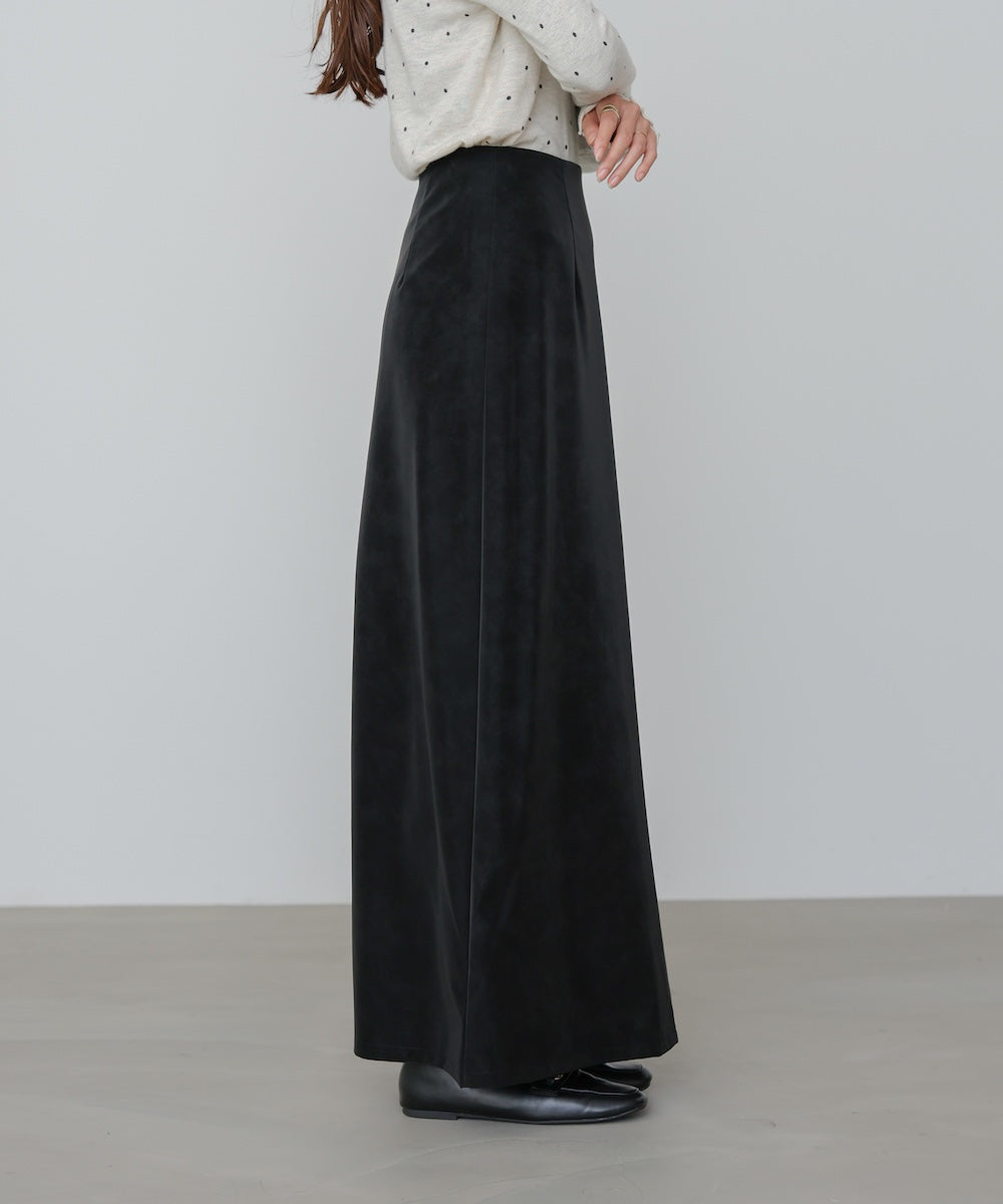 フェイクスエードスカート