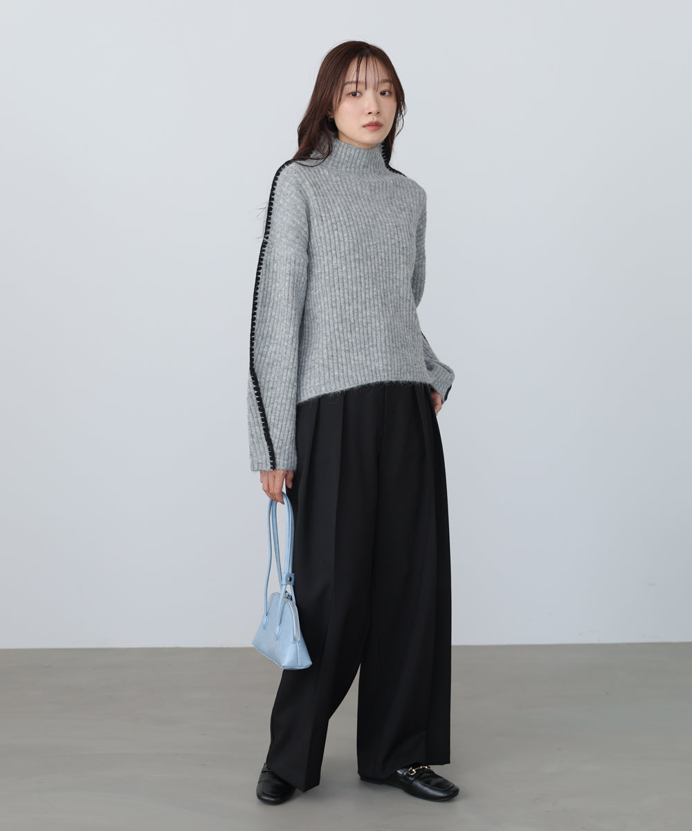 ライン配色ニットトップス