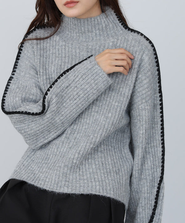 ライン配色ニットトップス