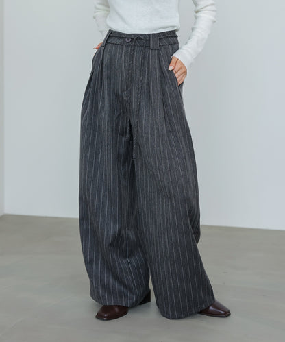 ストライプヘリンボーンパンツ