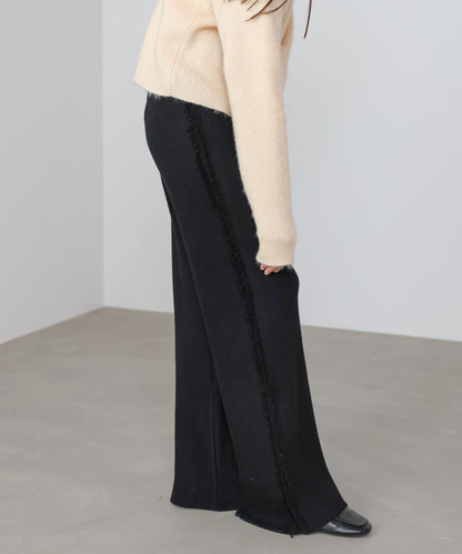 サイドフリンジニットパンツ