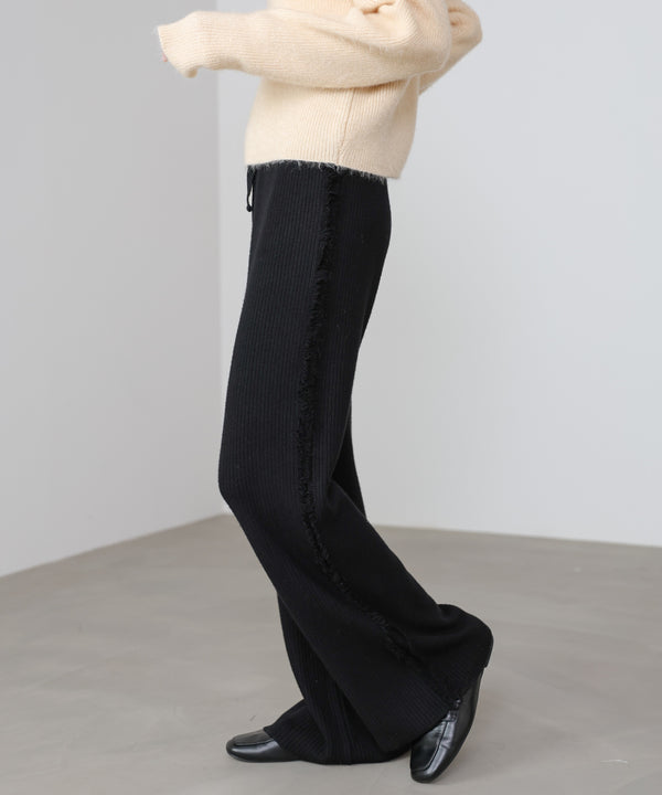 サイドフリンジニットパンツ