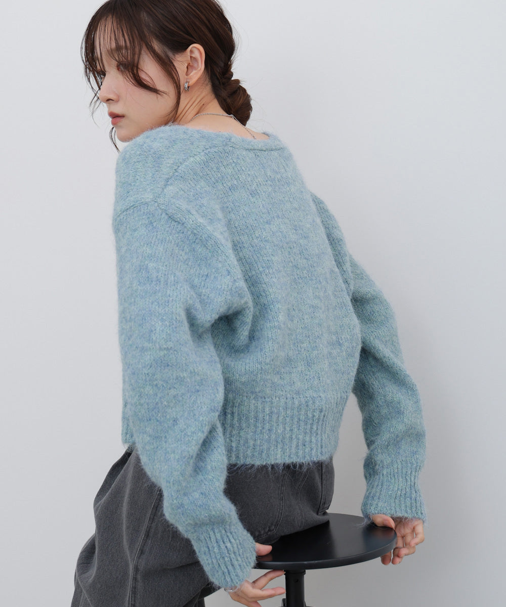 ショートシャギーくるみボタンカーディガン