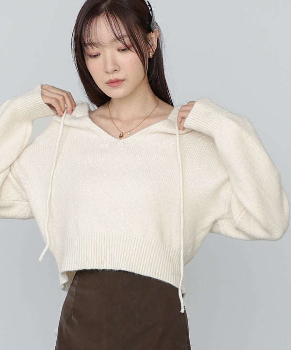 ショートフーディーニットトップス