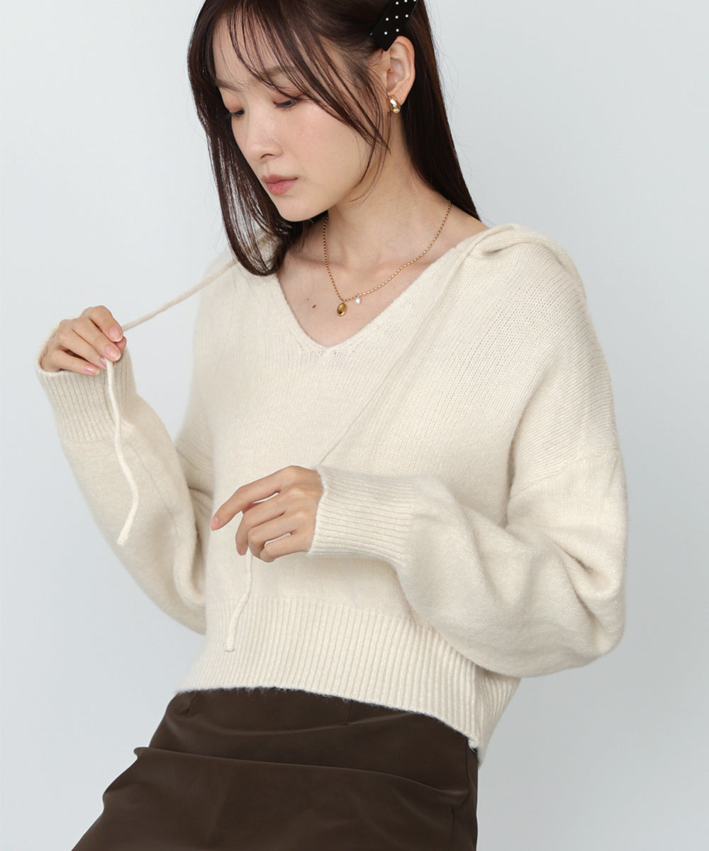 ショートフーディーニットトップス